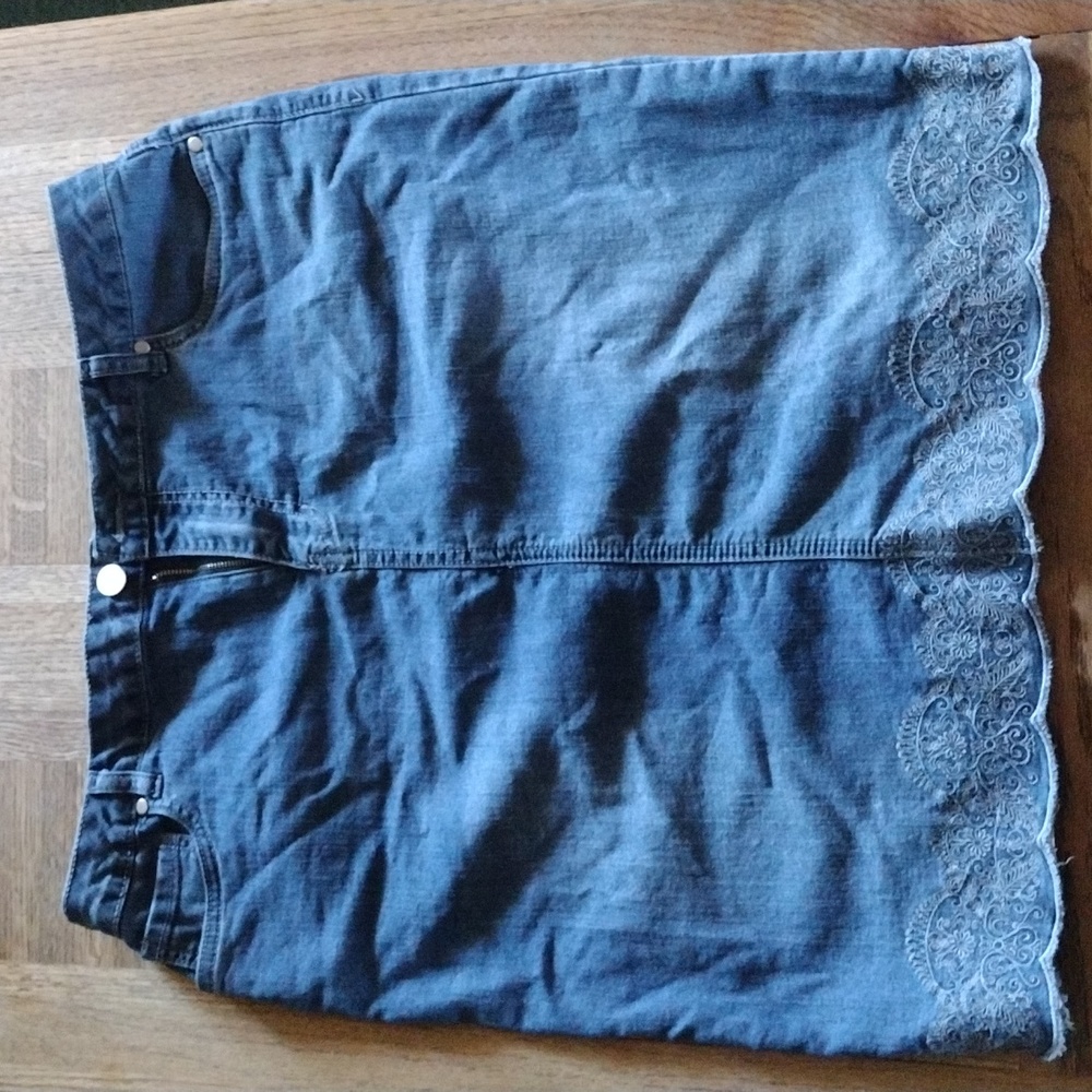 Baccini Jean skirt size 14